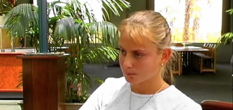 Jelena je bila vedra i nasmejana devojka koju su svi voleli, ali je i svima bilo čudno što nosi duge rukave i na 30+: Iza toga, krilo se 17 godina pakla - featured image