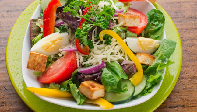 7 recepta za doručke koje stalno jedu nutricionisti i zato se ne goje: Ovi obroci sprečavaju napade gladi i drže šećer pod kontrolom - featured image