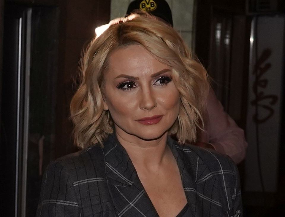 Zavirite u dom Goce Tržan: Kuća na dva sprata, prelepo dvorište i prostor koji svaki muzičar želi da ima - featured image