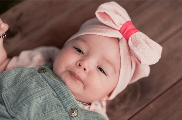 Devojčice koje nose ovo ime ceo život prati uspeh i sreća: Retko je i zanimljivo jer nema nadimak - featured image