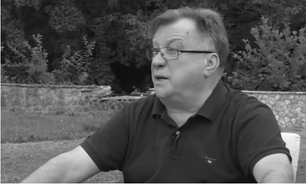 Ipak se pojavio na sahrani: Jedini pjevač sa kojim je Halid Bešlić ušao u sukob ispratio kolegu na vječni počinak - featured image