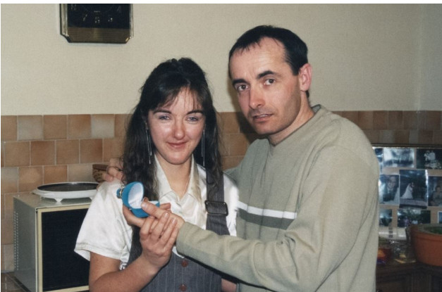 Darko iz Aleksinca oženio Albanku, a kad su njeni videli šta ima u kući umalo se prevrnuli od šoka: Rodila mu sina i ćerku, a onda je usledio pakao - featured image