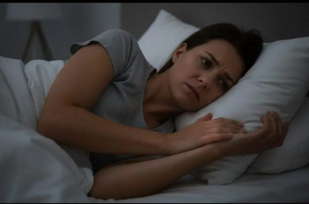 Trnu ti ruke noću? Ne ignoriši, tijelo te upozorava da nešto ozbiljno nije u redu - featured image