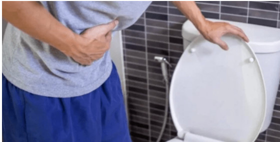 JEDAN OD PRVIH SIMPTOMA VISOKOG ŠEĆERA U KRVI pojavljuje se na WC šolji: Postoje dva načina da otkrijete problem - featured image