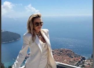 Najbogatija pevačica na Balkanu živi u tolikom luksuzu da ne zna šta je pegla: Kućni poslovi joj se gade, a sve je u životu postigla sama Najbogatija pevačica na Balkanu živi u tolikom luksuzu da ne zna šta je pegla: Kućni poslovi joj se gade, a sve je u životu postigla sama - featured image
